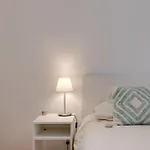 Newly Renovated Charming Downtown Apartment
