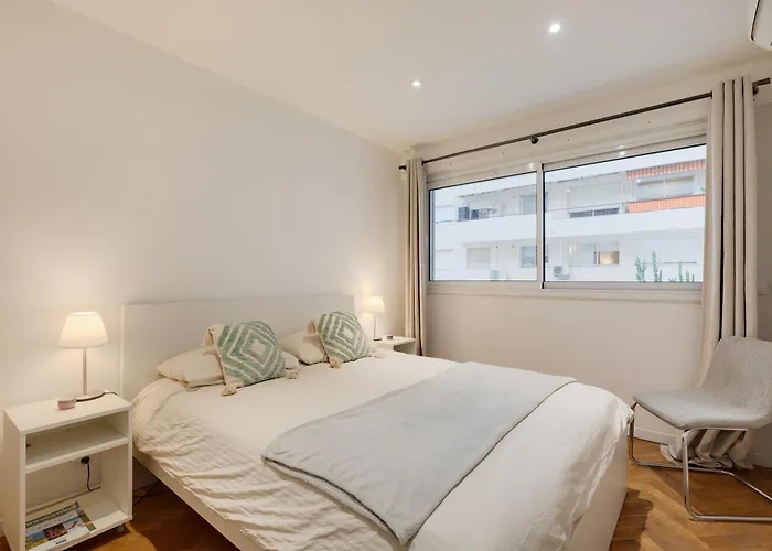 公寓 Newly Renovated Charming Downtown